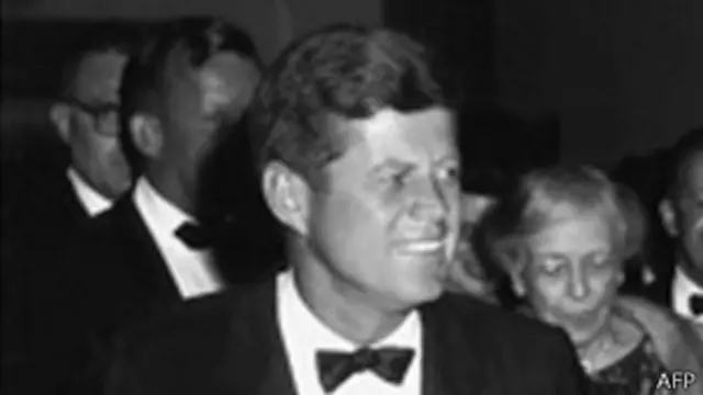 جاء في التعديلات أن قاتل جون كينيدي كان "يعمل لحساب كوبا"