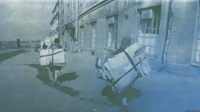 Mostra em Nova York relembra quatro décadas de carreira do ucraniano Boris Mikhailov.