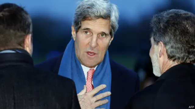 अमरीकी विदेश मंत्री जॉन कैरी