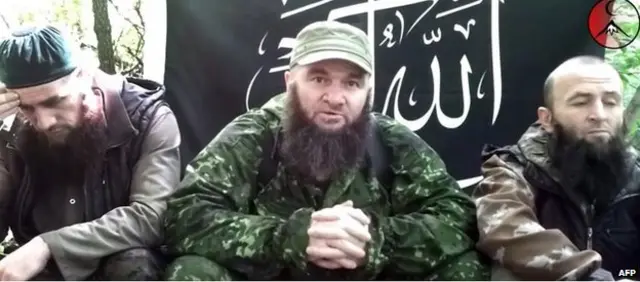 مشخص نیست که دوکو عمروف تا چه حد از تصمیم چچنیها برای شرکت در جنگ سوریه حمایت میکند