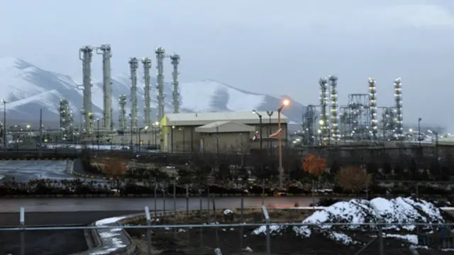 ایران متعهد شد فعالیتها در تاسیسات اراک را معلق کند، چه در خصوص سوخت رآکتور و چه در خصوص انتقال آب سنگین