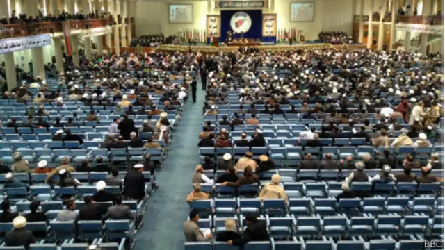 د مشورتي لویې جرګې نژدې ټولو استازو ويل چې له امنيتي تړون سره بايد په افغانستان کې سوله راشي