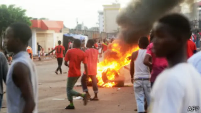 Avant les élections, plus de 50 personnes avaient été tuées lors des heurts.