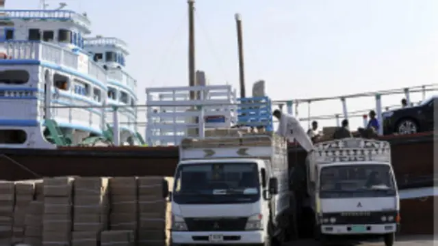 په بارکلیز بانک کې شنونکي وايي، غوره به دا وي چې هره ورځ ایران تر ۴۰۰ زرو ډېر بیلره تېل صادر نه کړي.