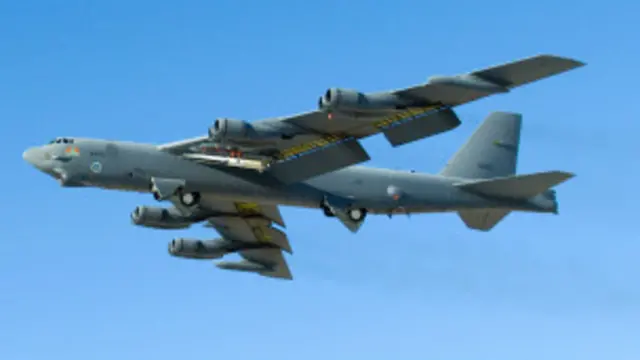 တရုတ်လေကြောင်းဇုန်ထဲပျံသန်းခဲ့တဲ့ အမေရိကန် ဗုံးကြဲလေယာဉ်