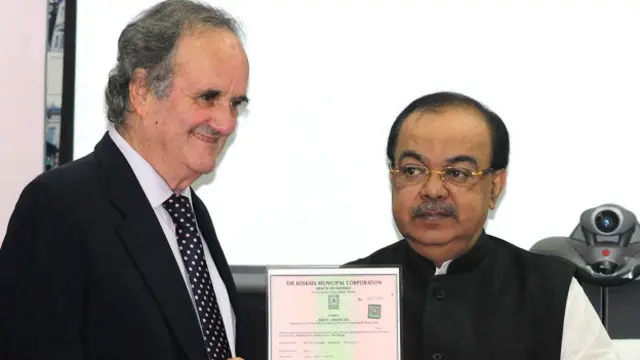 मार्क टली और मेयर शोभन चटर्जी