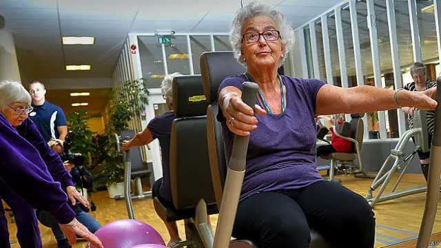 elderly_gym