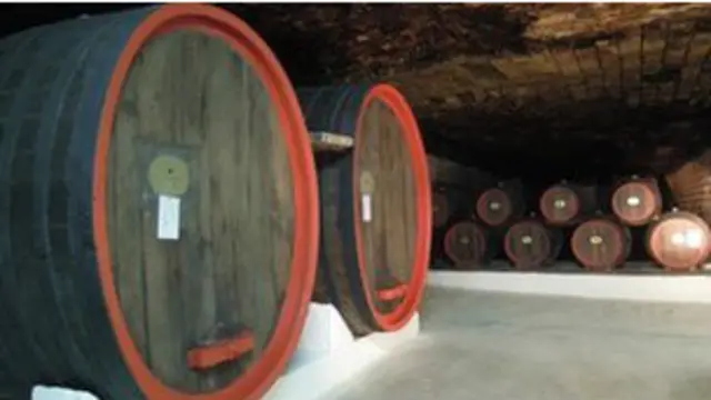 不久前，俄国对摩尔多瓦葡萄酒施加进口禁令。这是过去10年来的第二次。