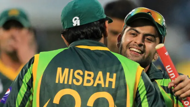 احمد شہزاد نے سنچری بنا کر پاکستان کی جیت کی بنیاد رکھ دی تھی۔