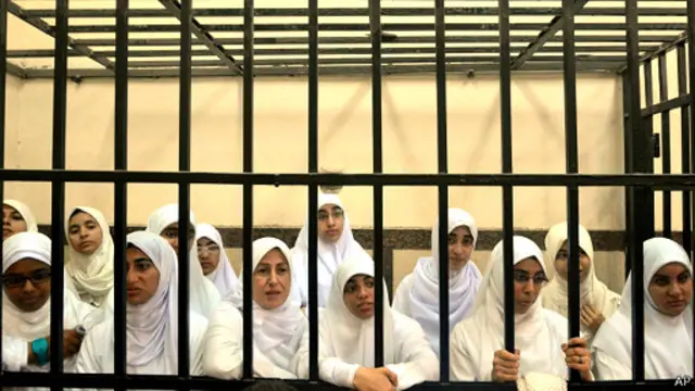 मानवाधिकार कार्यकर्ताओं ने अदालत के फैसले की कड़ी निंदा की है.