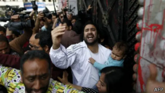 علاء عبد الفتاح