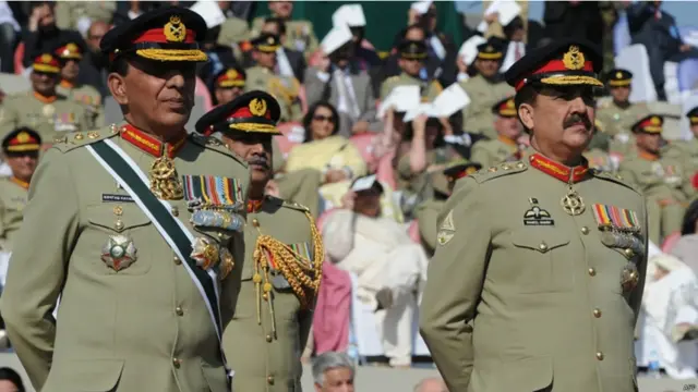 جنرل کیانی کا کہنا تھا کہ انہیں یقین ہے کہ جنرل راحیل کی قیادت میں فوج ملک کے تحفظ اور بہتری کے لیے سرگرم رہے گی۔