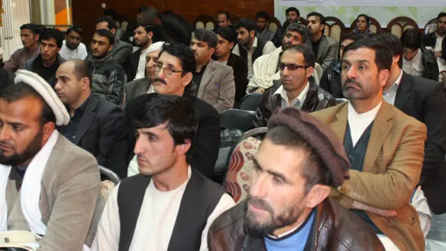 د افغانستان معاصرو ادبیاتو اتم ملي جشن د ګوېټه انسټیټیوټ او افغانستان قلم ټولنې په مرسته د پنجشنبې په ورځ جوړ شو. 