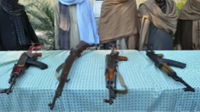 دواړه مشران به په افغانستان کې د سولې په اړه خبرې وکړي