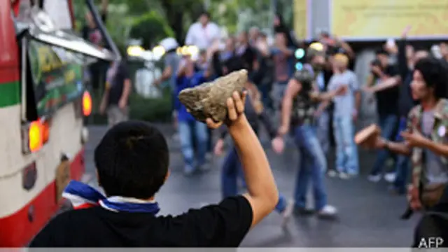 泰国抗议者冲突