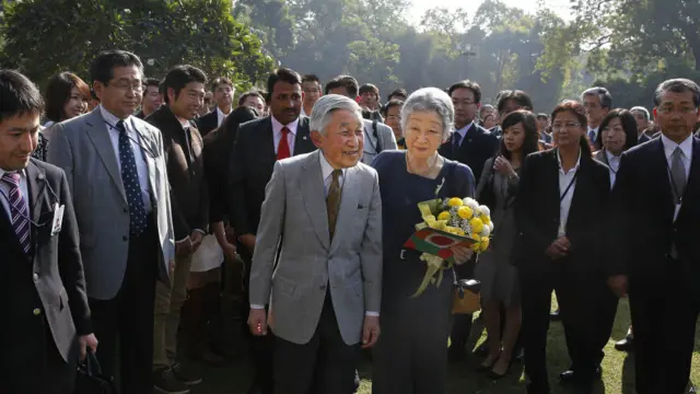 जापान के सम्राट अकिहितो और उनकी पत्नी मिशिको इन दिनों भारत की यात्रा पर हैं. यह जोड़ी 53 साल पहले भी भारत आई थी.