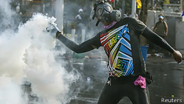 Biểu tình ở Bangkok