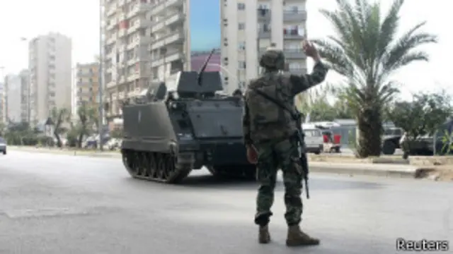 ارتش به شهر طرابلس اعزام شده است