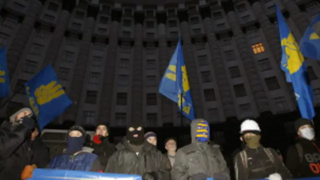 المعارضة ترى في معاملة قوات الحكومة للمحتجين تحطيما للآمال.