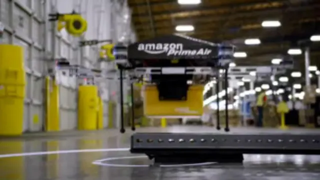 شرکت آمازون می‌گوید بنا دارد از یک نوع پهپاد هلی‌کوپتری برای ارسال بسته‌ها استفاده کند