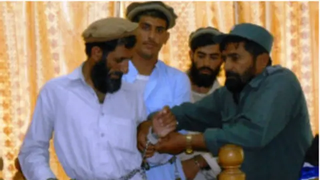 तालिबान जज कुरान और शरीयत की रोशनी में मुकदमे का फैसला करते हैं.