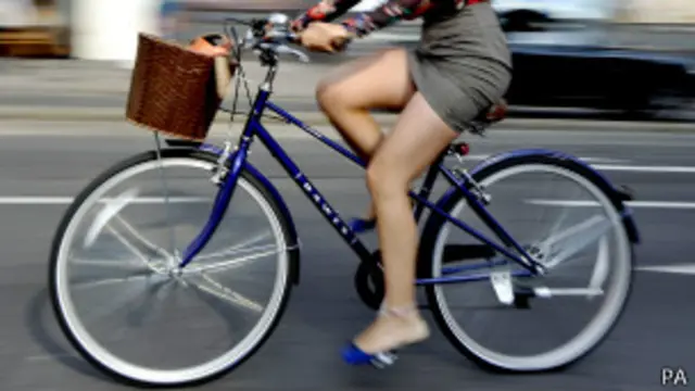 格拉斯哥市政府在格拉斯哥内的31个地点，提供400部单车的租借服务。