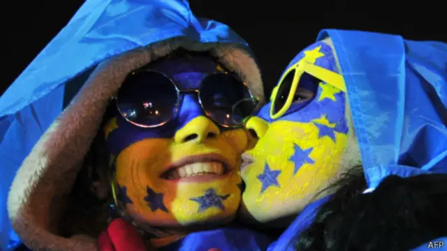 Поцелуй на евромайдане