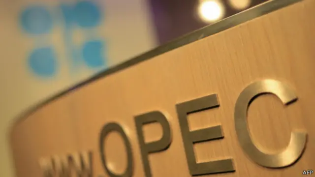 Son iclasında OPEC təşkilatı hasilatın azaldılması barədə çağırışları qulaqardına vurulub.