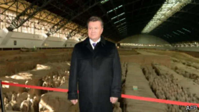 В Китае Виктор Янукович посетил музей императорской терракотовой армии