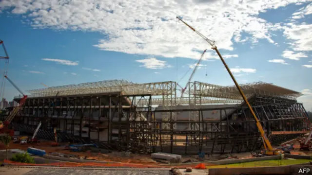 Стадион в Куябе