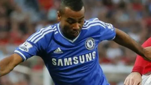 切尔西后卫阿什利·科尔