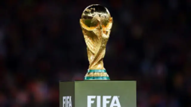 اگر 2022 کے اختتام پر قطر میں عالمی کپ ہوتا ہے تو اس سے افریقہ کپ آف نیشنز کے لیے مسائل ہو سکتے ہیں جو کہ جنوری 2023 میں ہونا ہے