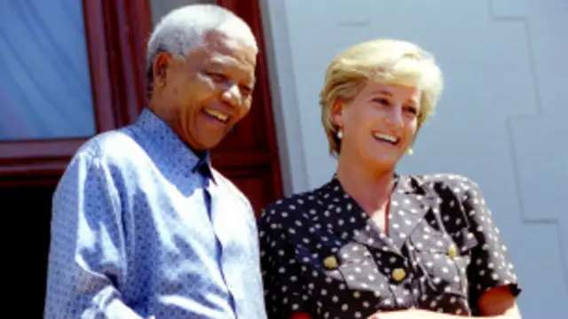 نیلسن منڈیلا شہزادی ڈیانا کے ہمراہ