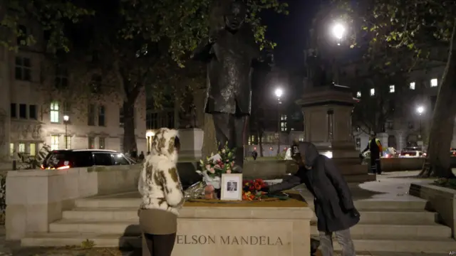 नेल्सन मंडेला