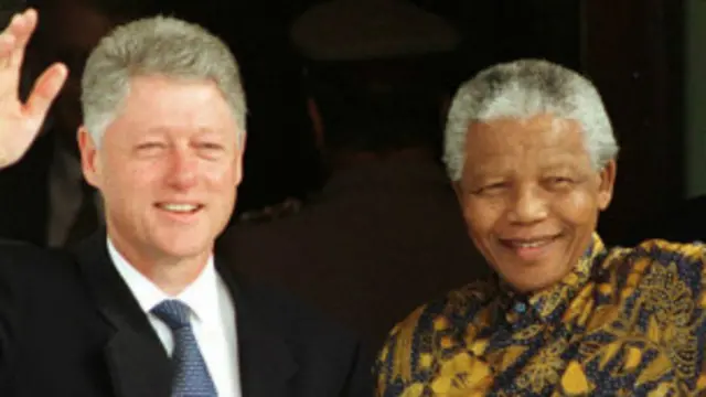 صدر کلنٹن نے کہا کہ ’میں نے ان سے بہت کچھ سیکھا۔ وہ میرے ساتھ بہت بے تکلف تھے عام روش سے ہٹ کر۔‘