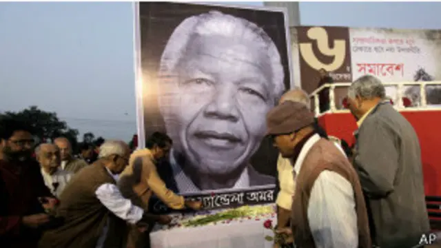 Homenagem a Nelson Mandela (AP)
