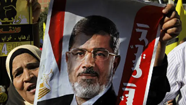 ජනපති ඇතුළු පිරිසගේ ක්රියාකාරකම් 'රටේ ස්ථාවරභාවයට සහ ස්වාධීනත්වයට තර්ජනයක්'