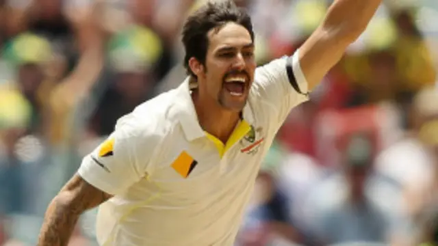 آسٹریلیا کی جانب سے مچل جانسن نے جنوبی افریقہ کے سات بلے بازوں کو پویلین کی راہ دکھائی 