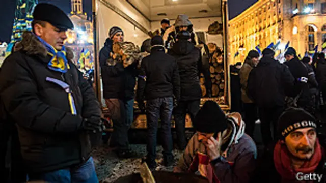 Manifestantes en Kiev