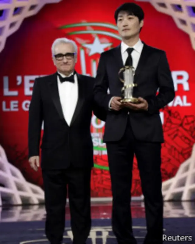 لی سو جین در کنار اسکورسیزی