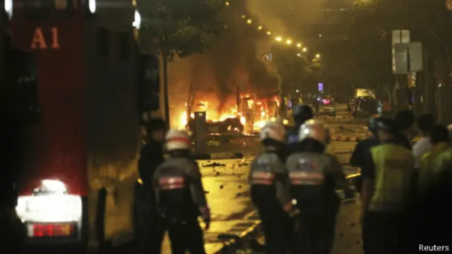 Kerusuhan di Singapura