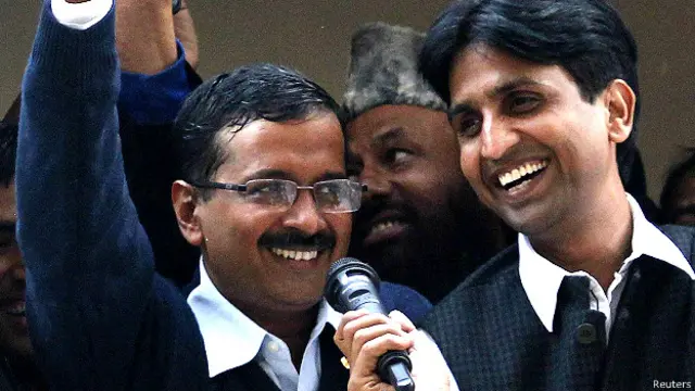 अरविंद केजरीवाल और कुमार विश्वास