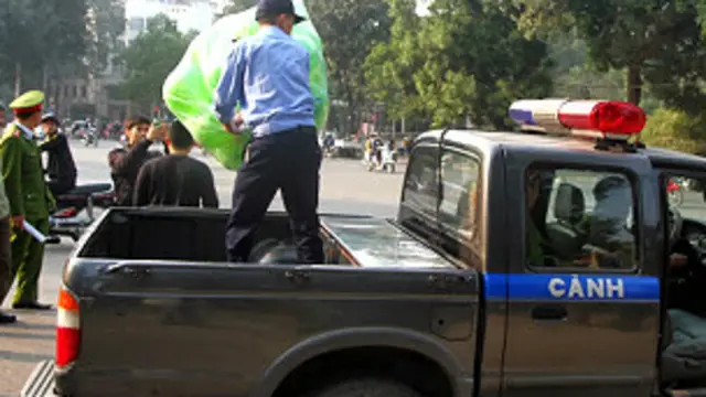 Các nhóm dân sự ở Việt Nam thường bị chính quyền sách nhiễu