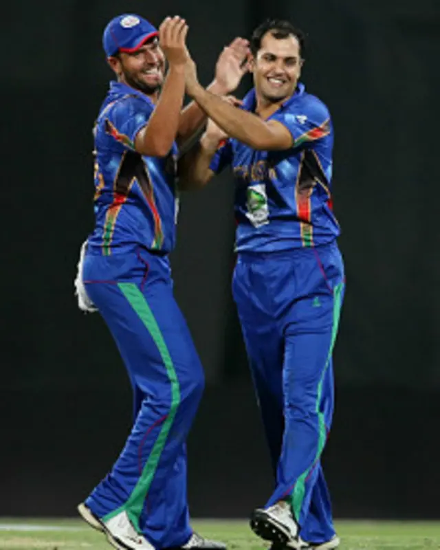 زیاتره افغانان وايي لوبه په وروستي توپ پاکستان وګټله خو زړونه افغان لوبډلې خپل کړل.