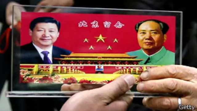 习近平与毛泽东画像