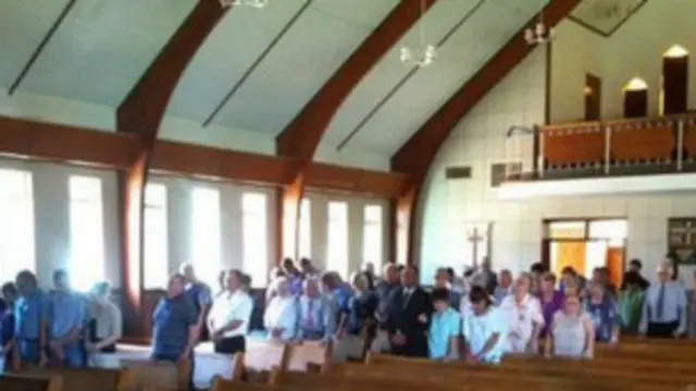 الكنيسة الإصلاحية الهولندية في فنترستورب بجنوب أفريقيا تنعي نيلسون مانديلا