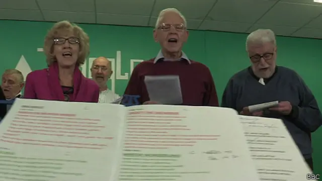 Grupo de canto de pacientes con EPOC