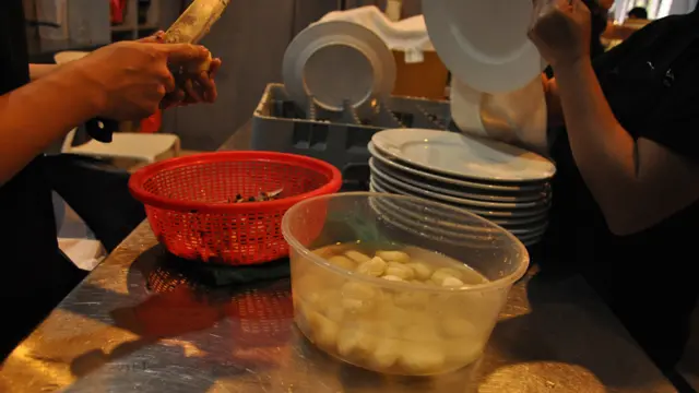 tenaga kerja gelap dari Myanmar