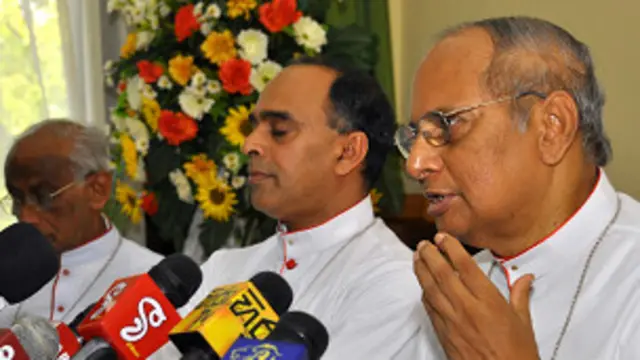 කතෝලික අනුශාසනා පත්‍රයට කරුණු හතළිස් දෙකක් ඇතුළත් වෙයි.