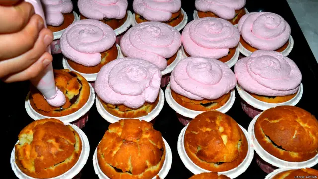 Hande Artsın: Bu öğlen kendimi şımartmaya karar verdim.